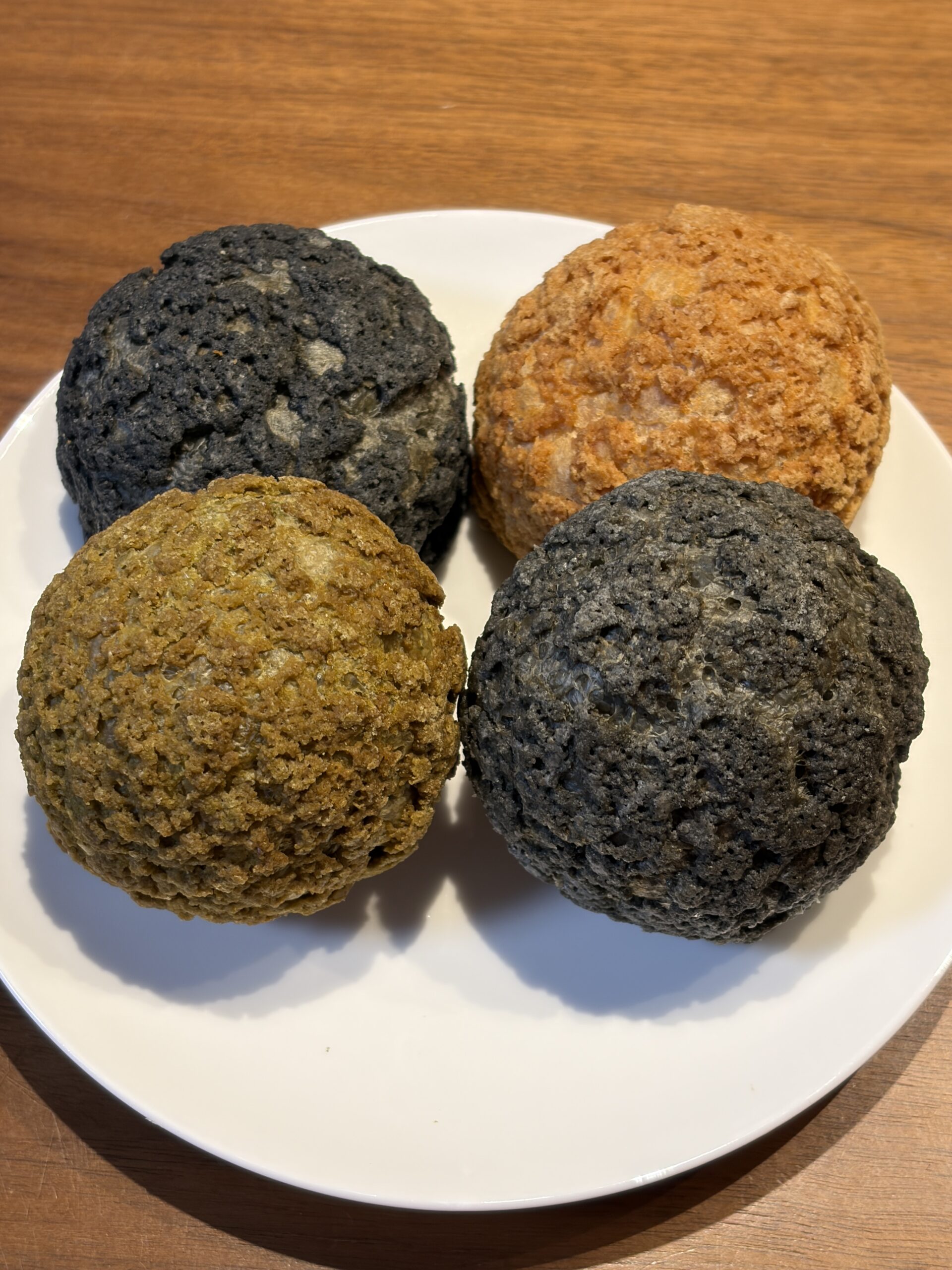 4種類のシュークリーム
