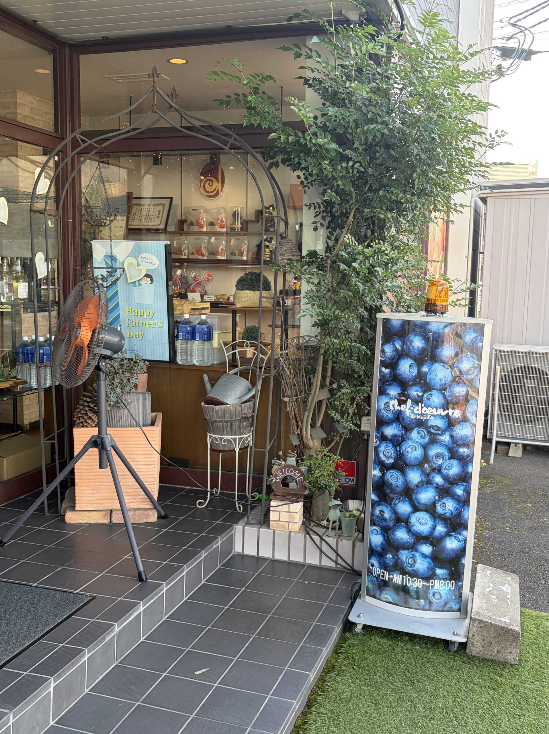 代わりに入ったお店の外観